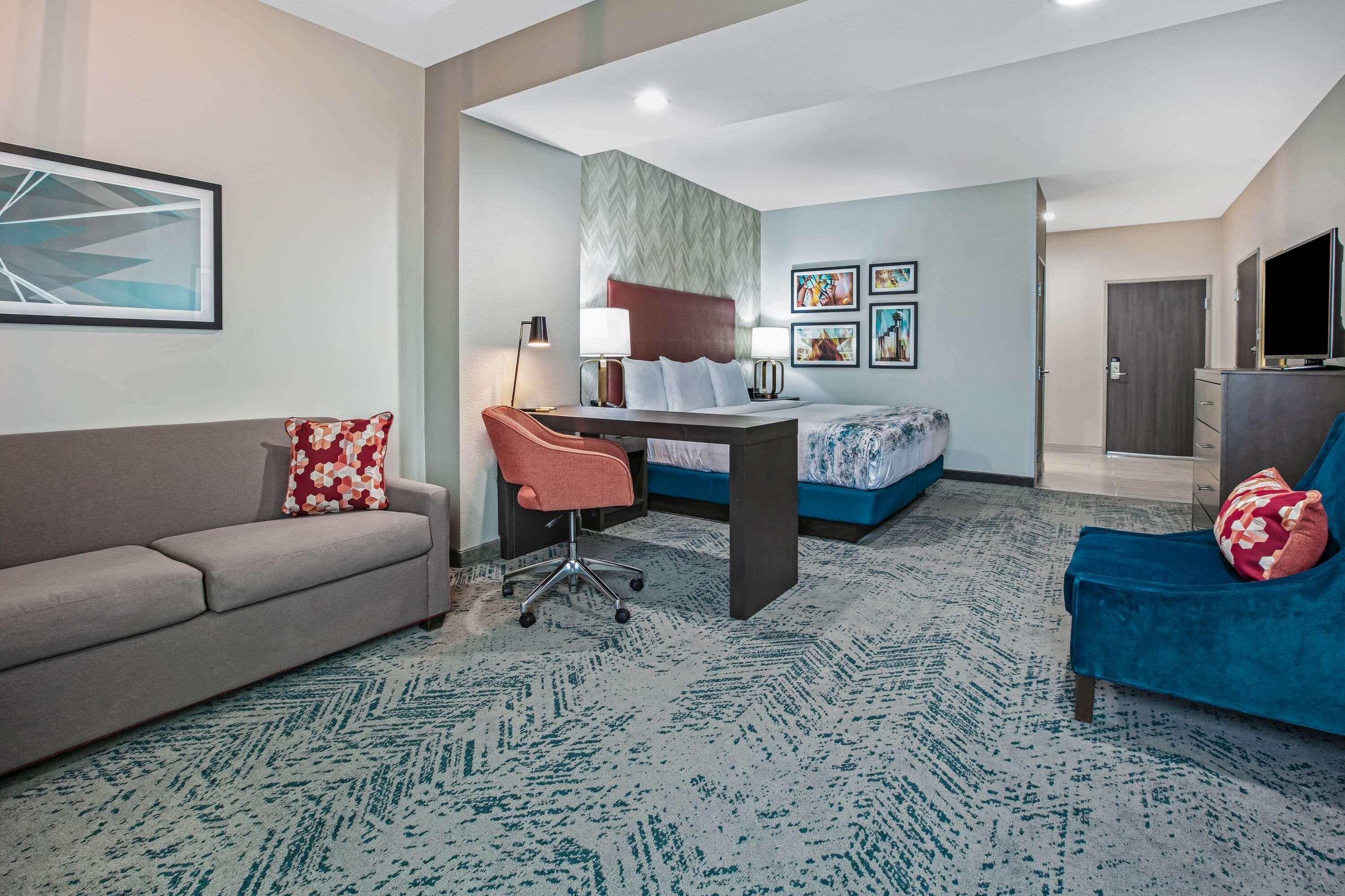 La Quinta Inn & Suites Dfw West-Glade-Parks Euless Zewnętrze zdjęcie