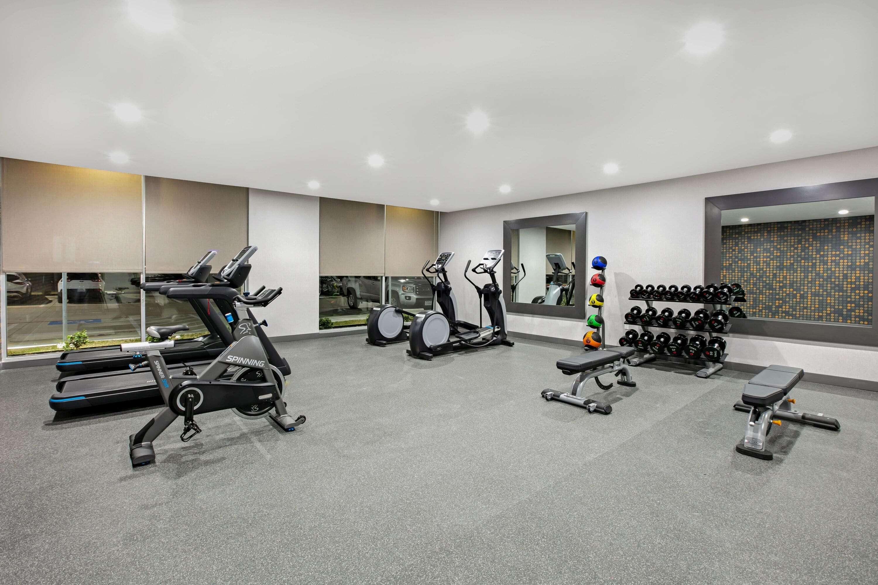 La Quinta Inn & Suites Dfw West-Glade-Parks Euless Zewnętrze zdjęcie