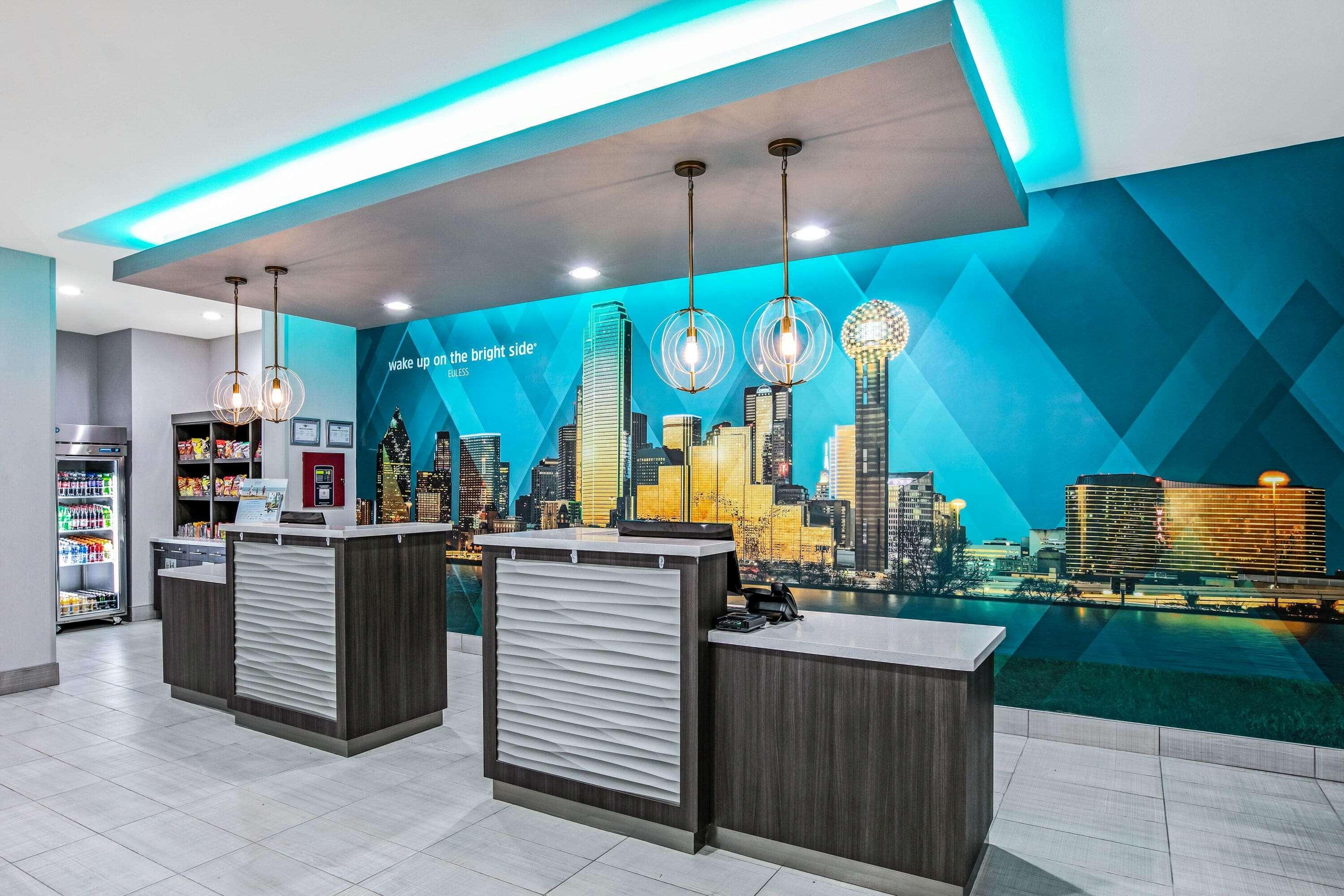 La Quinta Inn & Suites Dfw West-Glade-Parks Euless Zewnętrze zdjęcie