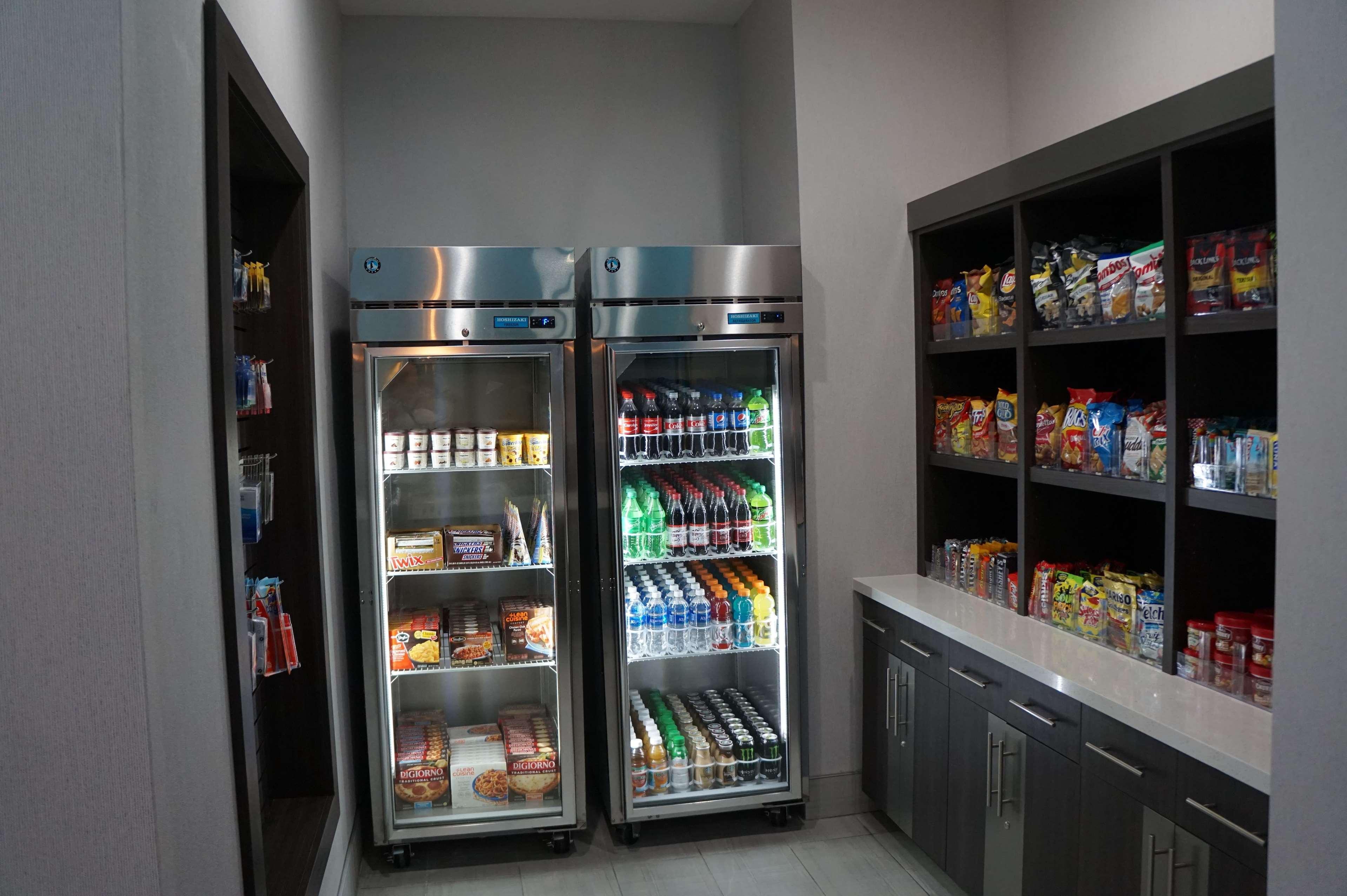 La Quinta Inn & Suites Dfw West-Glade-Parks Euless Zewnętrze zdjęcie